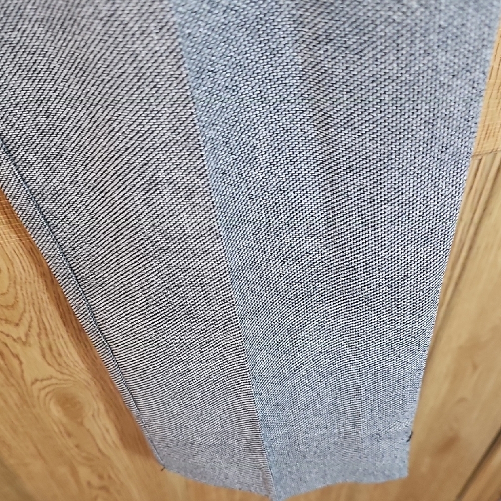 Chic Gray Ankle Pants - Picture 6 of 9